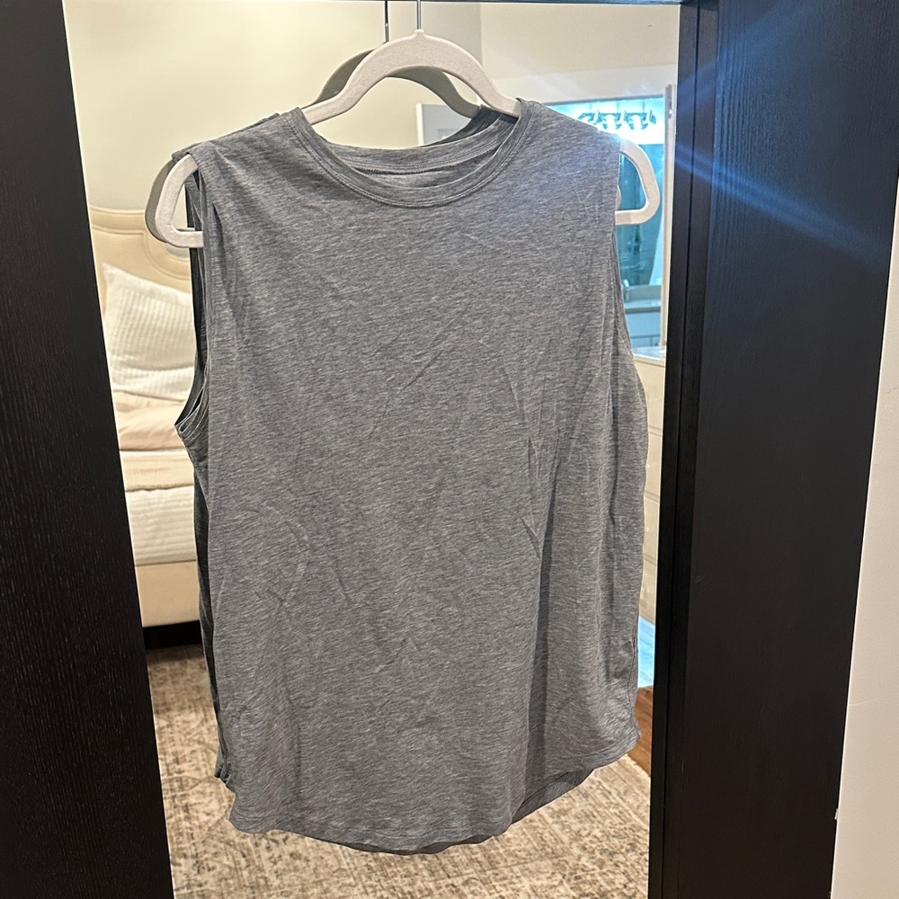Lululemon Women's tank